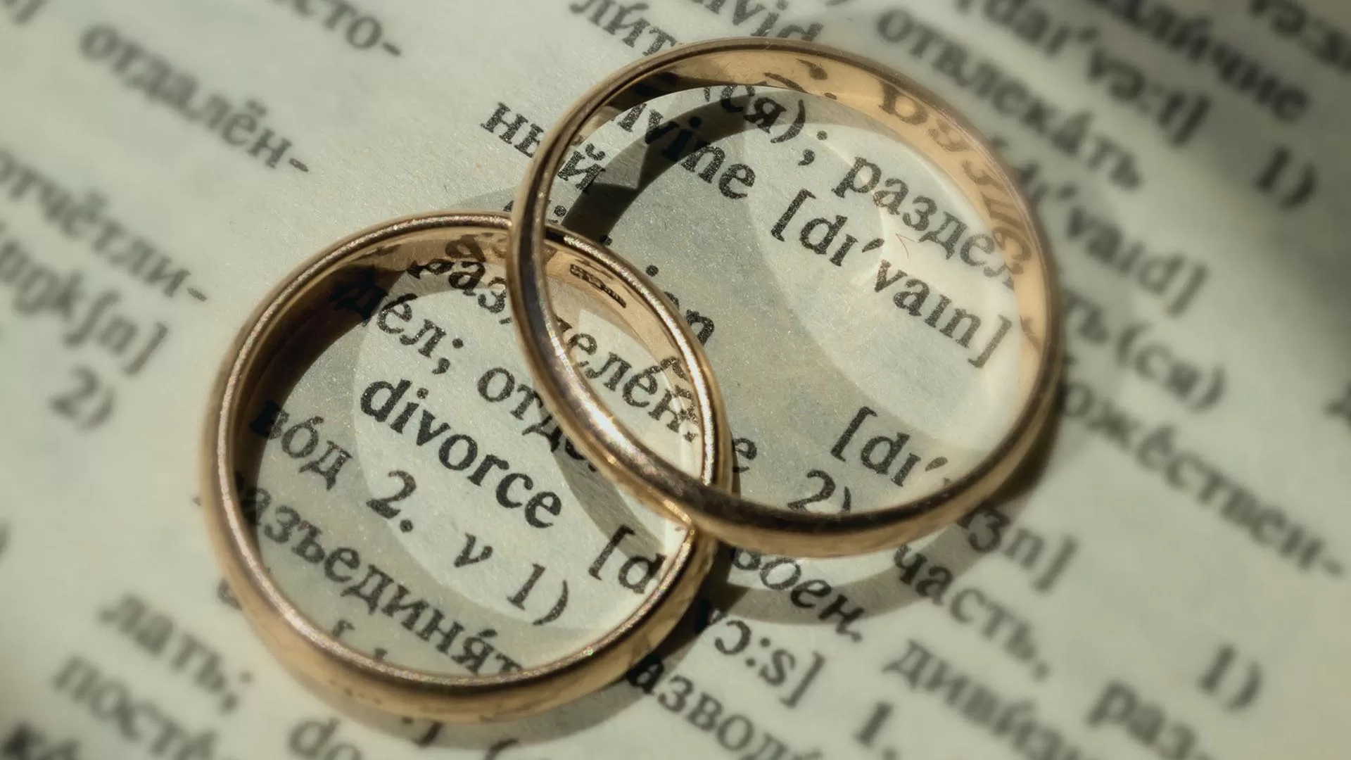 How to Divide Property in a Gray Divorce?